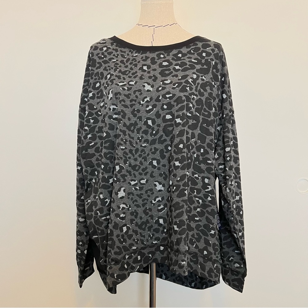 NWT seven7 grey leopard print with mesh back top